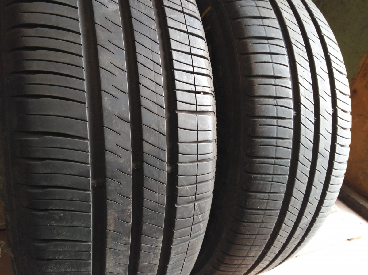 Качественные шины бу:  Michelin Energy XM 2, шины б у R 16 фото