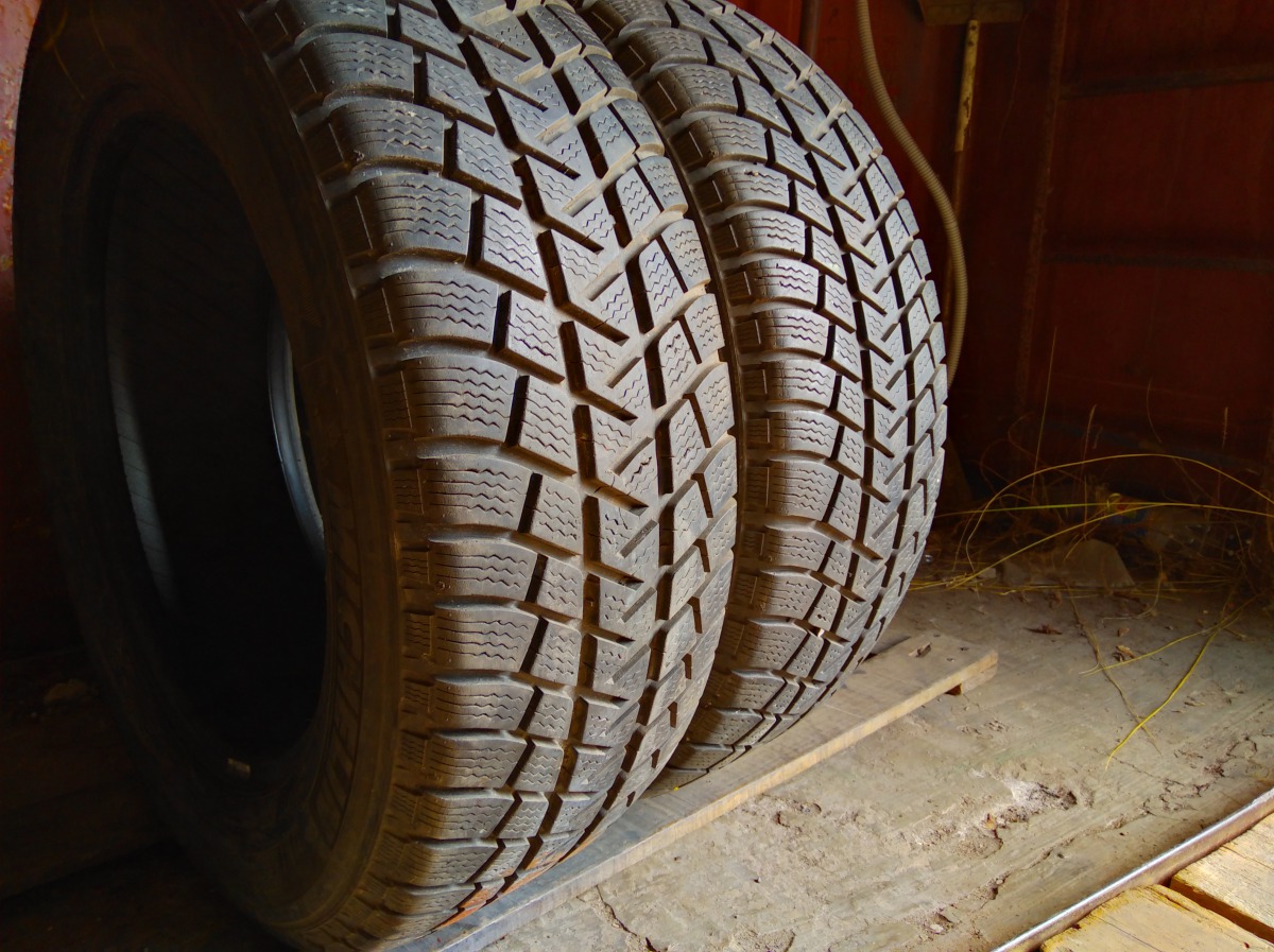 Качественные шины бу:  Michelin Latitude Alpin, шины б у R 17 фото