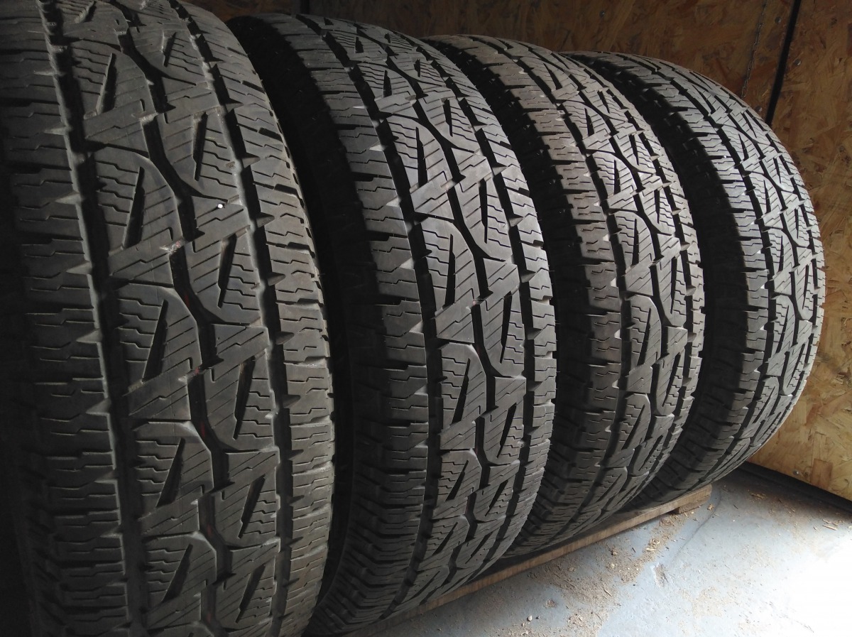 Купить зимние шины б/у Bridgestone Dueler AT 235/75 R15 20% в Киеве ...
