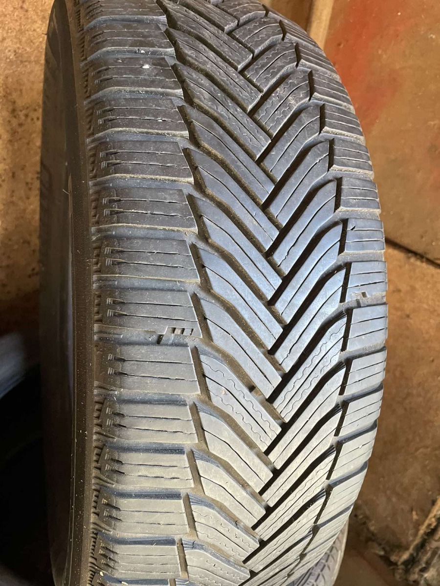 Купить зимние шины б/у Michelin Alpin 6 205/60 R16 20% в Киеве - Shina ...