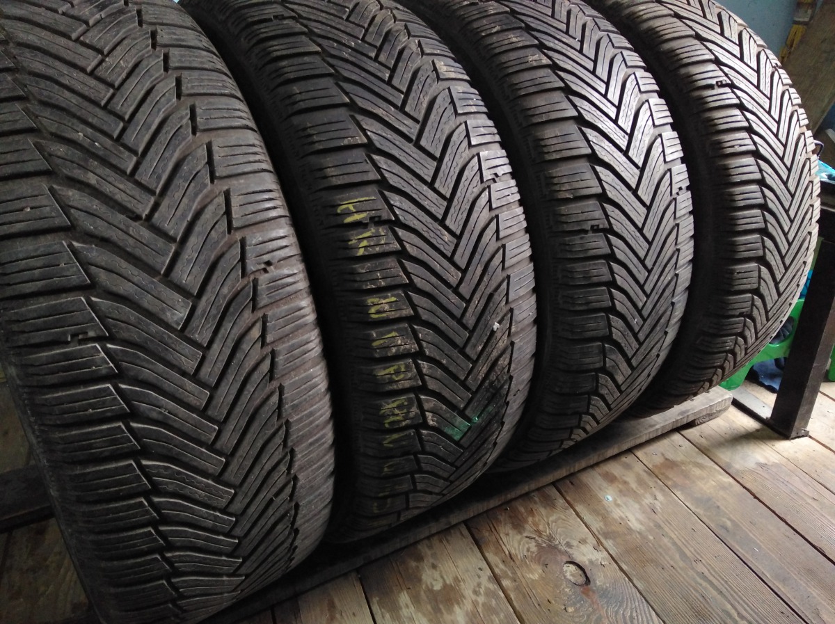 Купить зимние шины б/у Michelin Alpin 6 205/60 R16 30% в Киеве - Shina ...
