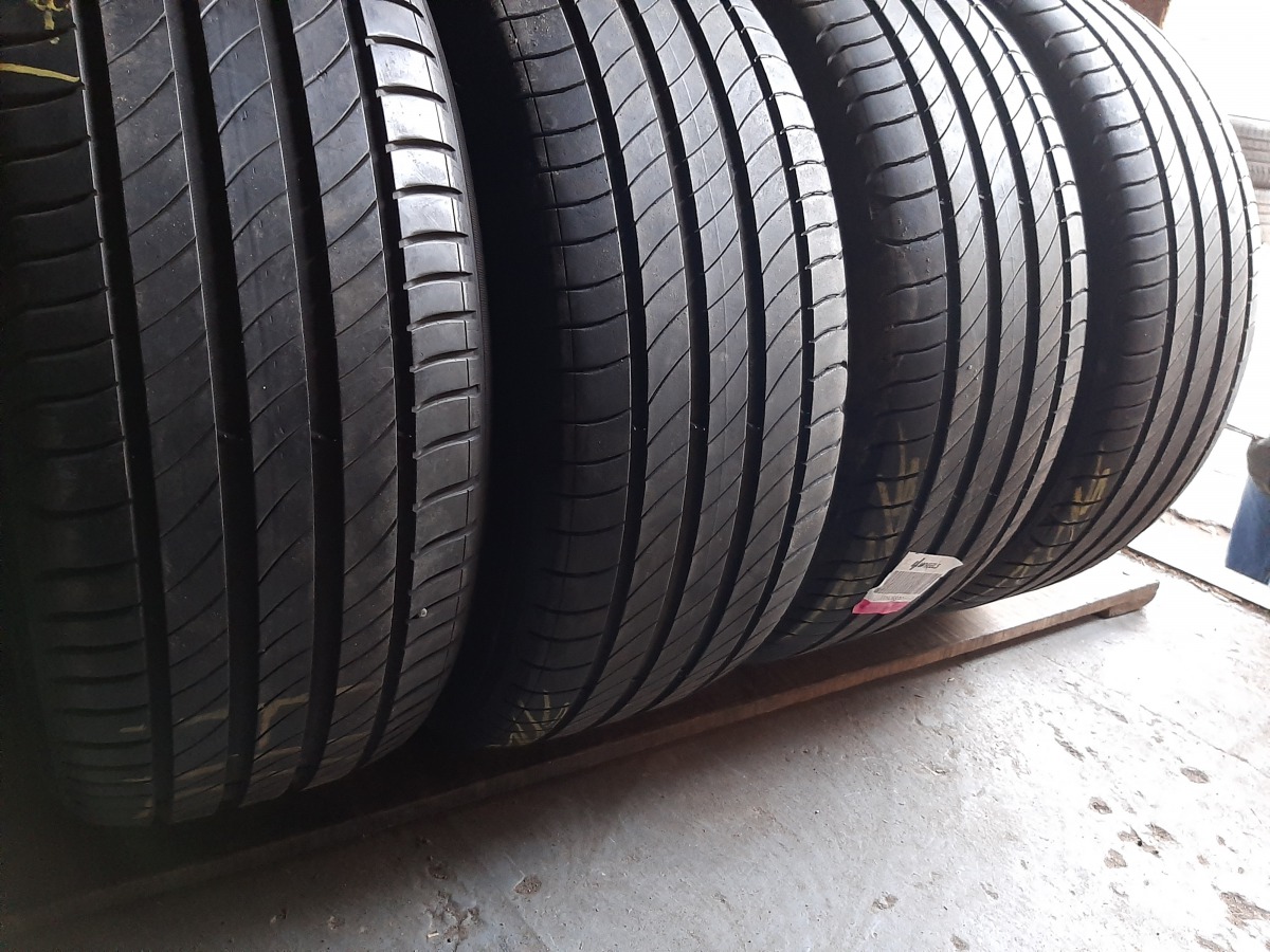 Купить зимние шины б/у Michelin Primacy 4 225/45 R17 10% в Киеве ...