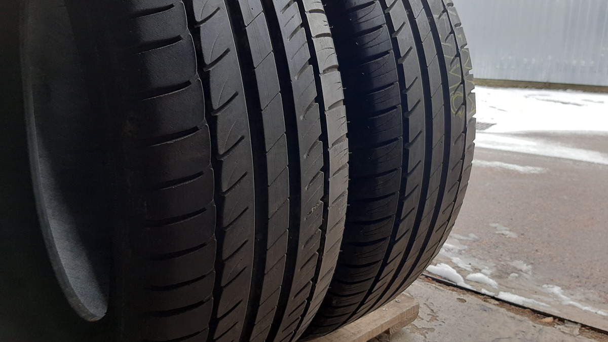 Купить зимние шины б/у Michelin Primacy HP// 225/55 R17 15% в Киеве ...
