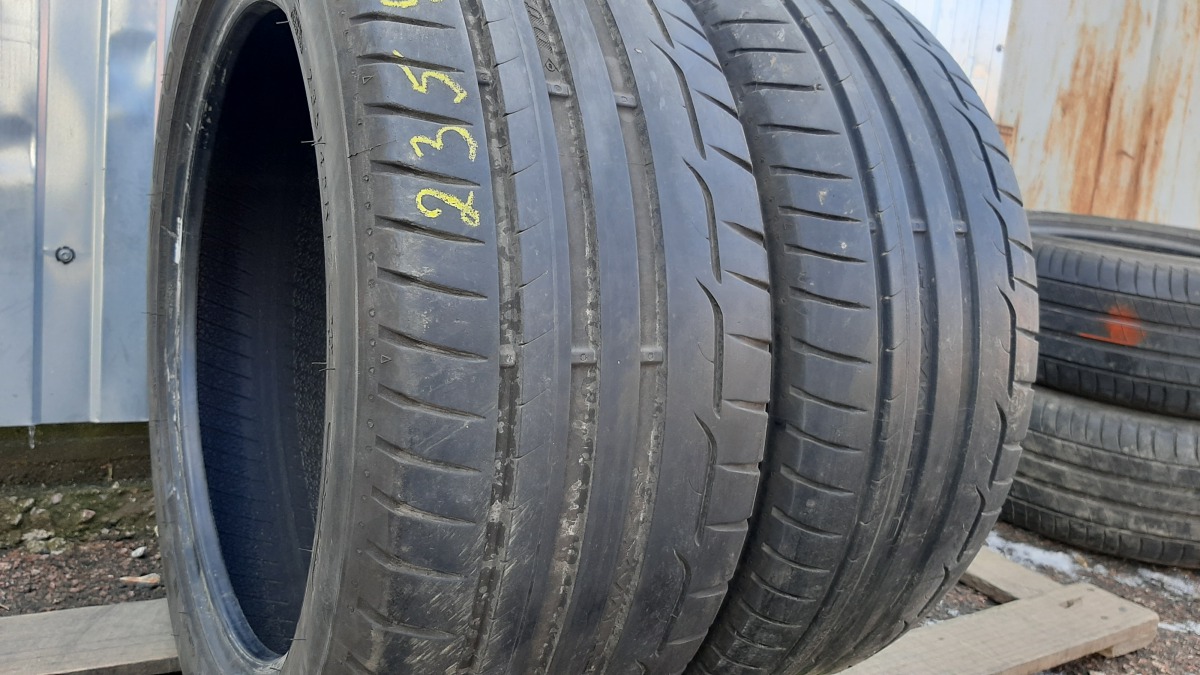 Купить зимние шины б/у Dunlop Sport Maxx GT 235/45 R17 30% в Киеве ...