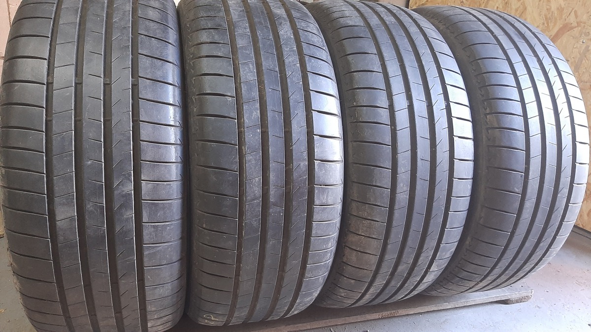 Купить зимние шины б/у Bridgestone Alenza../ 255/50 R20 10% в Киеве ...
