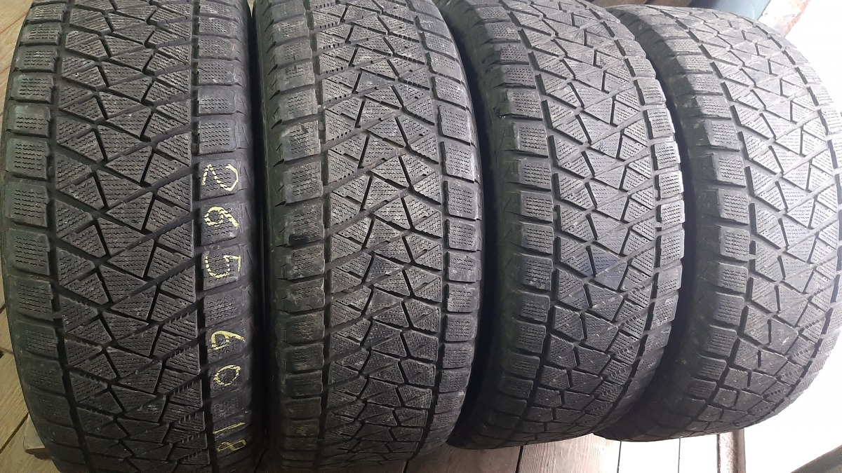 Купить зимние шины б/у Bridgestone BlizzakDM-V3 265/60 R18 20% в Киеве ...