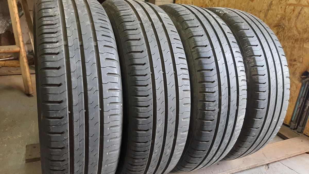 Continental ContiEcoContact 5.//../.. 185/65R 15