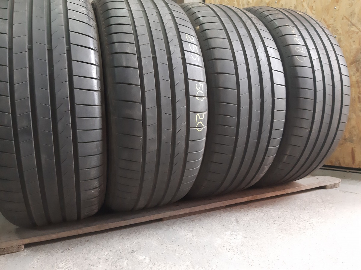 Bridgestone Alenza 001../. 255/50R 20