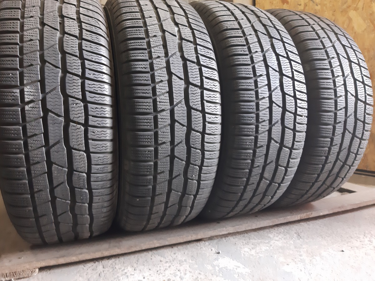 Continental ContiWinterContact TS 830P … / 235/60R 16