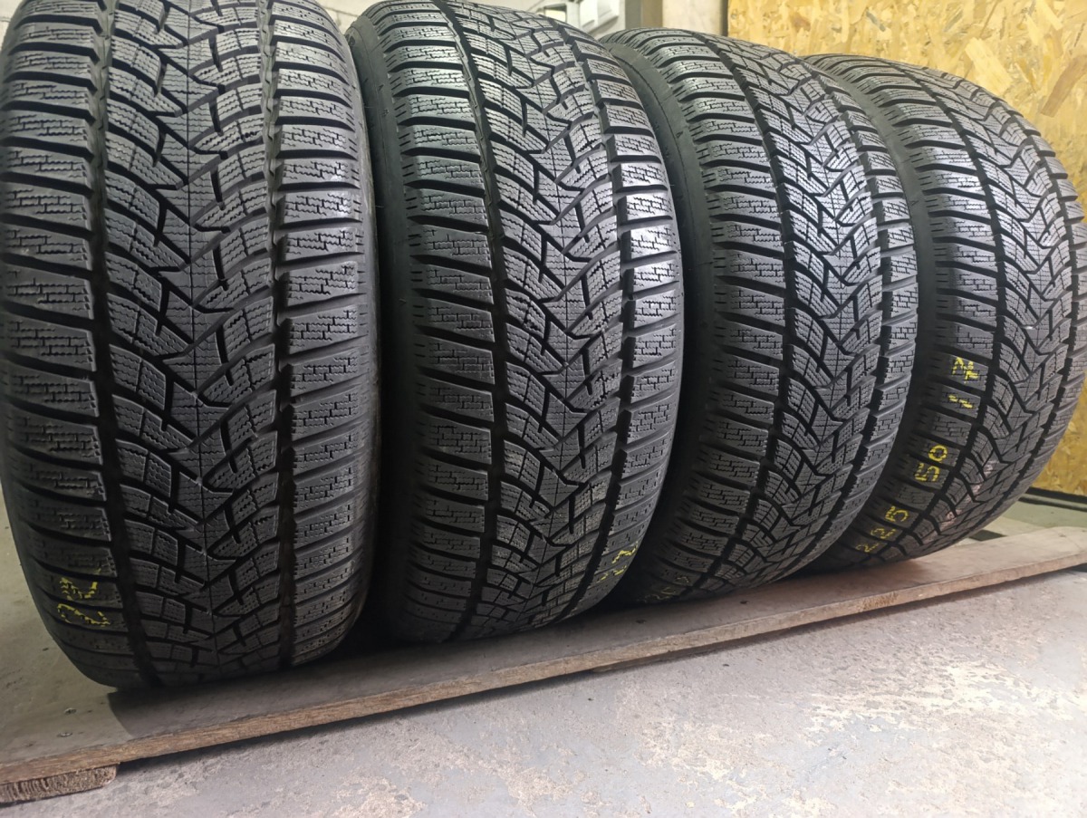 Dunlop WinterSport 5    ./.. 225/50R 17