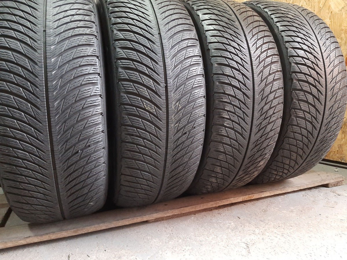 Michelin Pilot Alpin 5   .//.... 235/55R 17