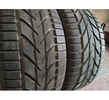 Качественные шины бу:  Toyo Snow Prox, шины б у R 17 фото