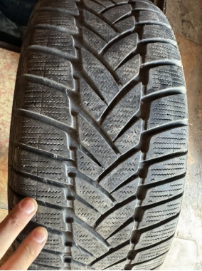 Dunlop spwintersport M3 215/55R 17