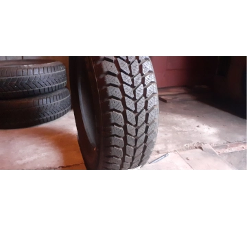 GoodYear Cargo Ultra Grip 205/65R 15C