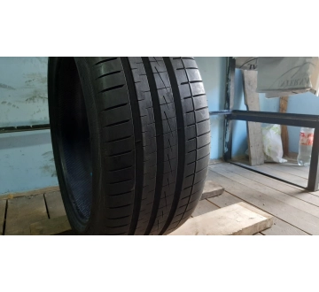 Vredestein Ultrac Vokzi 275/40R 20