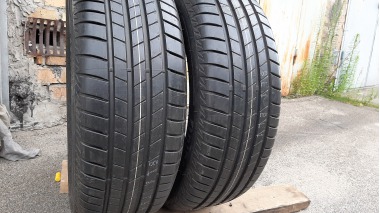 Bridgestone Turanza T005../. 205/65R 15