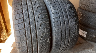 Качественные шины бу:  Pirelli Sotozero Winter 240 Serie II, шины б у R 18 фото