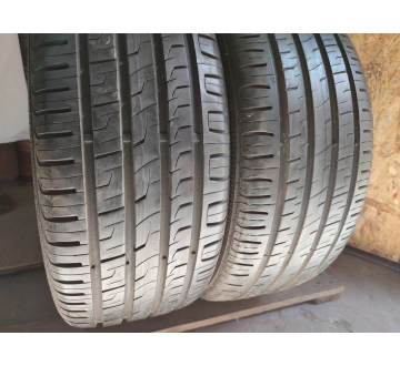 Качественные шины бу:  Barum Bravuris 3.///../, шины б у R 18 фото