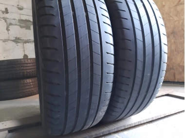 Bridgestone Turanza T005 225/65R 17
