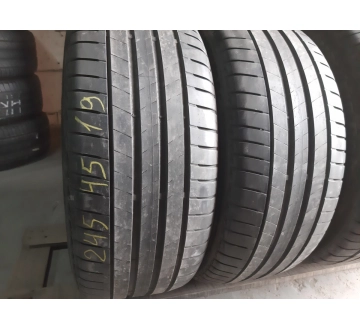 Качественные шины бу:  Bridgestone Turanza T005/../.., шины б у R 19 фото