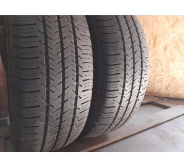 Качественные шины бу:  Michelin Agillis 51.//.., шины б у R 16C фото