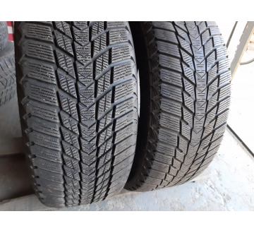 Качественные шины бу:  Nexen Winguard Ice Plus.., шины б у R 17 фото