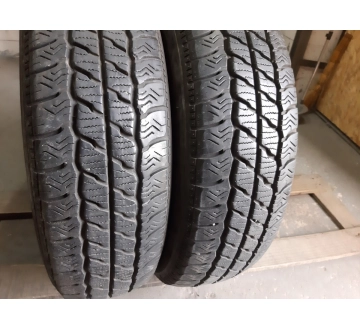 Качественные шины бу:  Maxxis Van Smart Alsal 2, шины б у R 16C фото