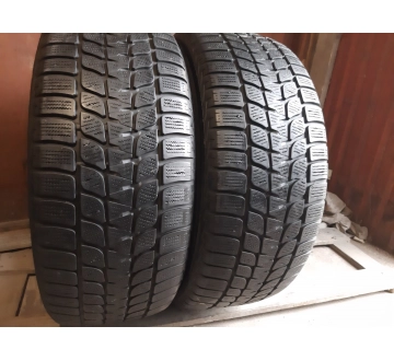 Качественные шины бу:  Bridgestone Blizzak LM-25 4*4../, шины б у R 17 фото