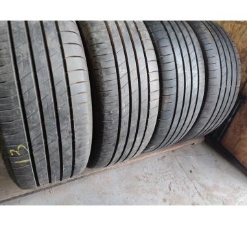 Качественные шины бу:  GoodYear Efficient Grip Perfomance.., шины б у R 16 фото