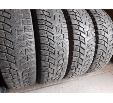 Качественные шины бу:  Nokian SnowProof C, шины б у R 16C фото
