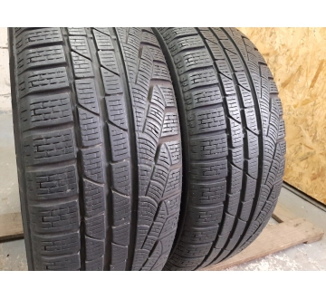 Качественные шины бу:  Pirelli Sottozero Winter 210 …., шины б у R 17 фото
