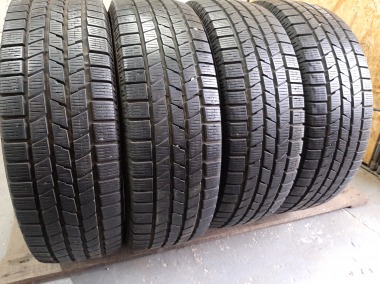 Качественные шины бу:  Pirelli Scorpion Ice Snow …/, шины б у R 17 фото