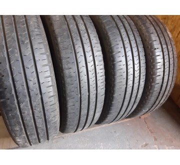 Качественные шины бу:  Nexen Roadian CT8, шины б у R 16C фото