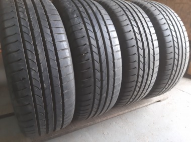Качественные шины бу:  GoodYear EfficientGrip   .., шины б у R 16 фото
