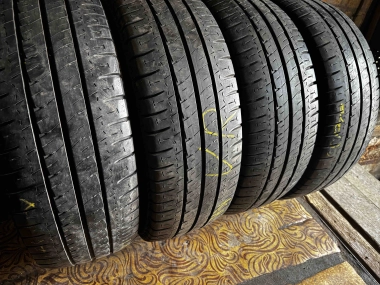 Michelin Agilis   …// 235/65R 16C