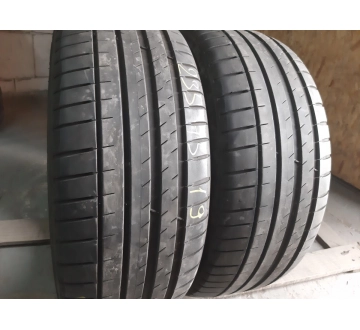 Michelin Pilot Sport 4.///.. 225/45R 19