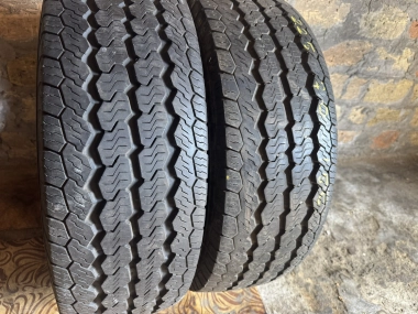 Continental VanContact 4Season . 225/70R 15C