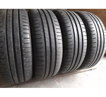 Качественные шины бу:  Michelin Energy Saver  //.., шины б у R 16 фото
