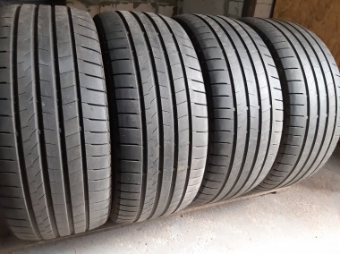 Bridgestone Alenza 001   … . 265/45R 21