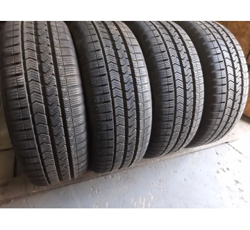 Vredestein Quatrac 5  . . 205/60R 15