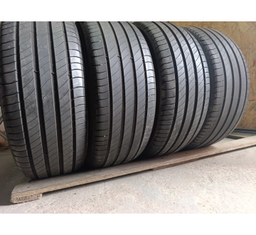 Michelin Primacy 4   . …/. 215/50R 17
