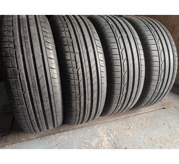Bridgestone Turanza T001….///. 215/60R 16