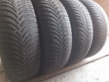 Hankook Winter I Cept RS 2  ../ 215/65R 15