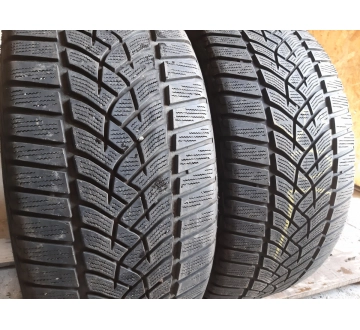 Good Year Ultra Grip    . .. 235/40R 19