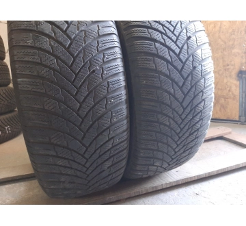 Firestone Winter Hawk 4 ..  .. 215/55R 17