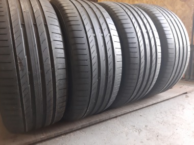 Continental Conti Sport Contact 5  .//.. 235/45R 17