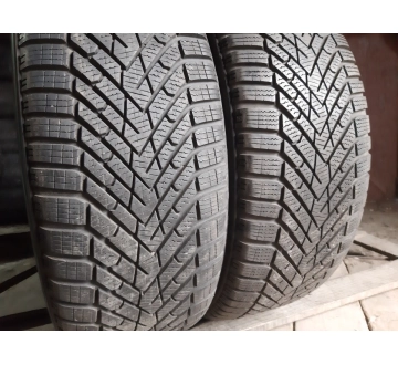 Качественные шины бу:  Pirelli Scorpion Winter 2    .. ., шины б у R 18 фото