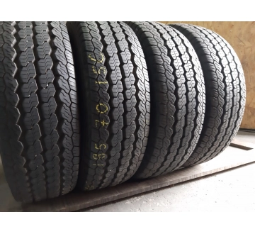 Качественные шины бу:  Continental Vanco Four Season  .. ., шины б у R 15C фото