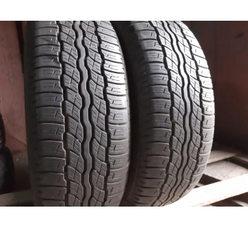 Bridgestone Dueler H/T 687   ..  . 225/65R 17