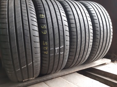 Bridgestone Turanza T005      … 225/65R 17